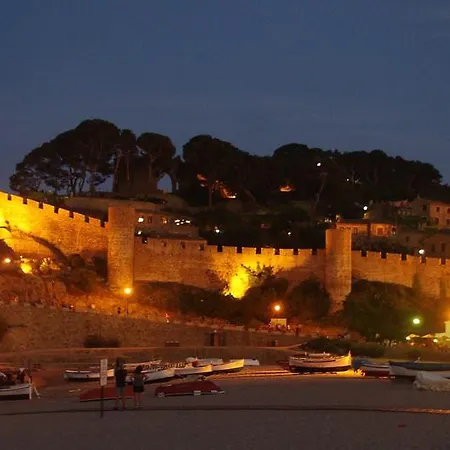 Lets Holidays Mediterranean Apartment Tossa de Mar