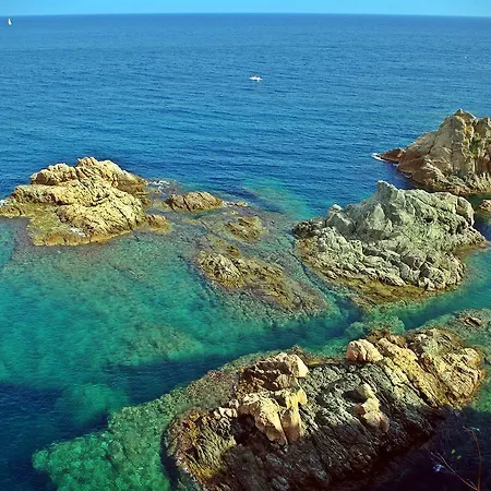 Lets Holidays Mediterranean Apartment *