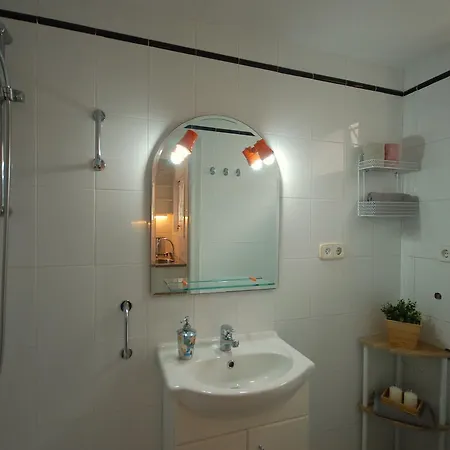 Lets Holidays Mediterranean Appartement *